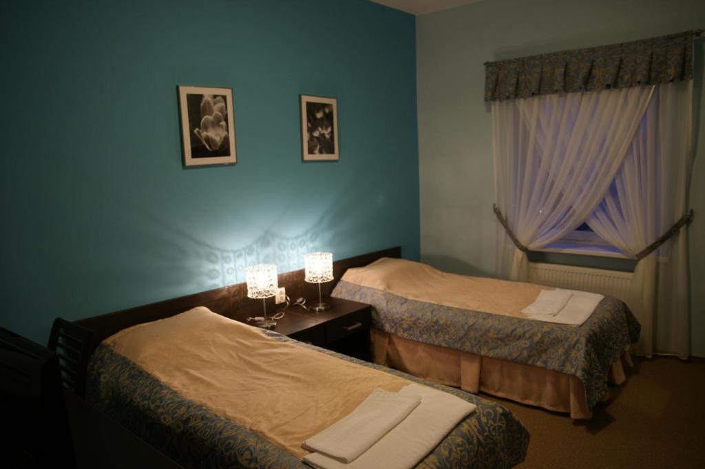 Hotel Chrobry Łęczyca Camera foto